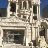 استاد کار سنگ نما و برشکار حرفه ای و کارگر ساده