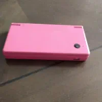 کنسول نینتندو dsi کاملا سالم و تمیز