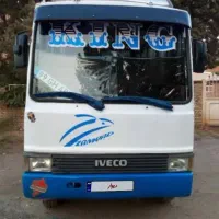 ماشین مینیبوس
