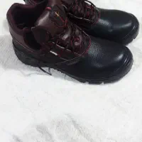 کفش کار