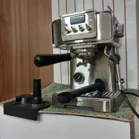 یه دستگاه قهوه سازخانگی سالم سالم