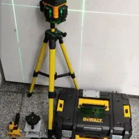 تراز لیزری دیوالت