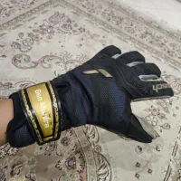 سه جفت دستکش دروازبانی اورجینال اصل زیر قیمت|تجهیزات ورزشی|ری, دولت‌آباد|دیوار