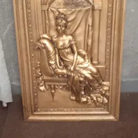 قاب سنگی برجسته