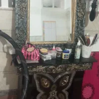 ایینه و میز tv