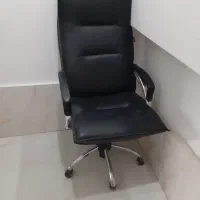 صندلی مدیریت جک دار قیمت نو رو پرسیدم ۱۳ میلیون