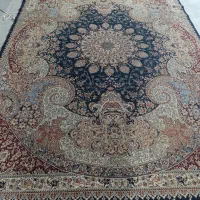 ۱ عدد فرش درحد نو