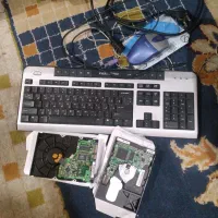 ملزومات کامپیوتر . ویدیو|قطعات و لوازم جانبی رایانه|تهران, درختی|دیوار