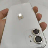 اپل iPhone 11 با حافظهٔ ۱۲۸ گیگابایت