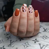 سالن زیبایی.کاشت ناخن|خدمات آرایشگری و زیبایی|اهواز, کوی باهنر|دیوار