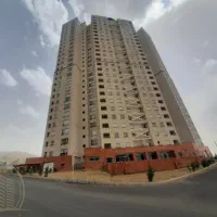 استخدام لابی من ۱۲-۲۴