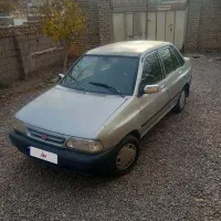 پراید مدل ۸۲ لاستیک‌ها ۹۰