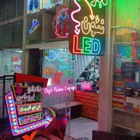 تابلوسازی/ال ای دی/اروپایی/چلنیوم/لایت باکس|فروشگاه و مغازه|تهران, شهرک فردوس|دیوار