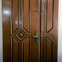 فروش فوری در و کمد چوبی