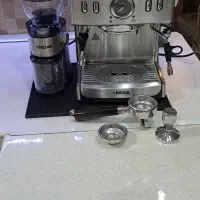 اسپرسوساز نیمه صنعتی نوا ۱۵۹ و آسیاب قهوه نوا ۱۳۰