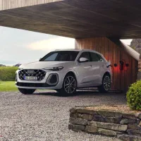 فروش فوری 2 حواله Audi Q5 e tron