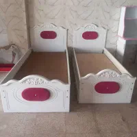 دوتا تخت ست در حد نو