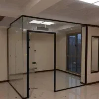 شیشه بری وسکوریت نشکن ساختمانی،رومیزی (عمده وتکی)|خدمات پیشه و مهارت|قم, نخودی|دیوار