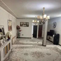 منزل-ویلایی-دو-طبقه-و-نیم