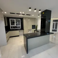 ۱۴۰متر ۳ خواب تکواحدی نوساز (دروس)