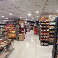 صندوقدار و پشتیبان همراه با بیمه و سرویس برگشت|استخدام خدمات فروشگاه و رستوران|شیراز, مهدی‌آباد|دیوار