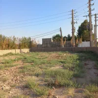 ۲۰۰ متر زمین سند دار