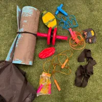 مقداری لوازم ورزشی یکجا فروشی