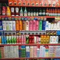 کارگر ساده سوپر مارکت با تجربه آقا