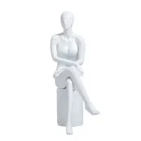 مانکن زنانه نشسته و ایستاده