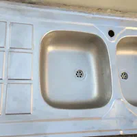 سینگ دوقلو|آب‌چکان و نظم‌دهنده ظروف|پیشوا, |دیوار