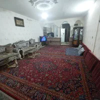 ۹۰ متری،  طبقه اول با هوایی