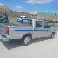 وانت مزدا دوکابین