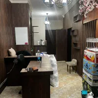 ۱۰۰ متر همکف درب مستقل هنرستان