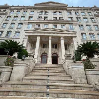 88متر-دوخواب-فول-امکانات-برج-لابی-نفت-معین