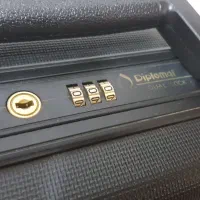 کیف سامسونیت دیپلمات اصل|کیف، کفش، کمربند|شاهین‌شهر, خانه کارگر|دیوار