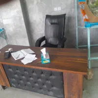 باسکول۳۰۰کیلو میزصندلی اداری وسایل دکور میوه فروشی|فروشگاه و مغازه|بردسیر, |دیوار