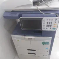 کامپیوتر و لوازمش طبق عکس