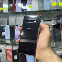 samsung S 10 plas عروسک
