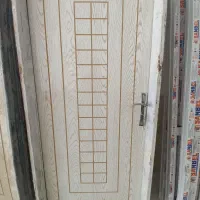 درب اتاق همراه با کوم در حد نو