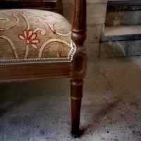 مبل نیم ست|مبلمان خانگی و میز عسلی|اصفهان, قلعه طبره|دیوار