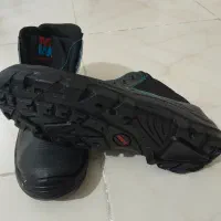 کفش ایمنی|کیف، کفش، کمربند|پرند, فاز ۴|دیوار