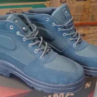 کفش کار****|کیف، کفش، کمربند|کرمان, |دیوار