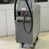 دستگاه لیزر مو کندلا دست دو خریدار و فروشنده