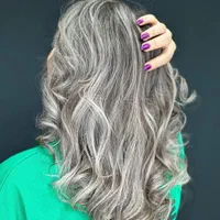 رنگ ودکلره تخصصی همراه با احیاحرفه ای با بودجه شما|خدمات آرایشگری و زیبایی|قم, زنبیل آباد|دیوار