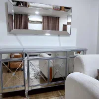 کنسول و آیینه