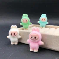 آویز لبوبو