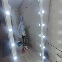 آینه قدی چراغ دار