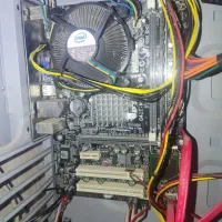 کیس|رایانه رومیزی|شوط, |دیوار