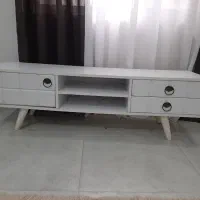 میز تلویزیون سفید