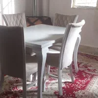 میز ناهار خوری ۴نفره